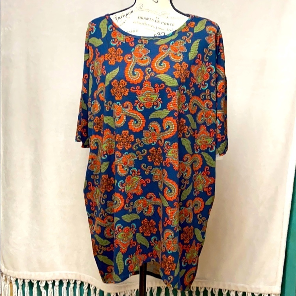 LULAROE Irma Top M, NWT, Navy with orange floral